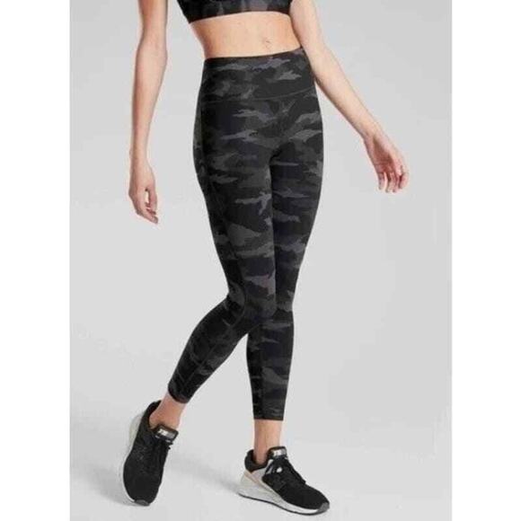 Athleta Ultimate 7/8 Tight Leggings Camo Black - Picture 1 of 8